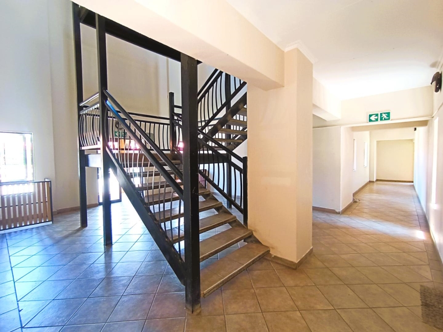 1 Bedroom Property for Sale in Langenhovenpark Free State